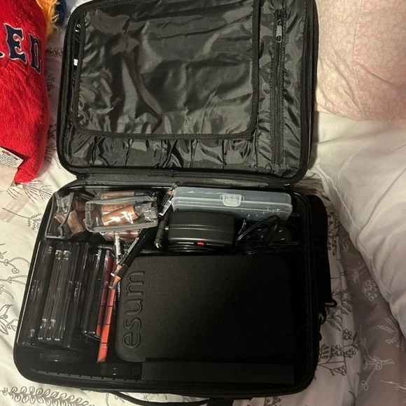 Professional Makeup Kit - Multicolor - Picture 3 of 9